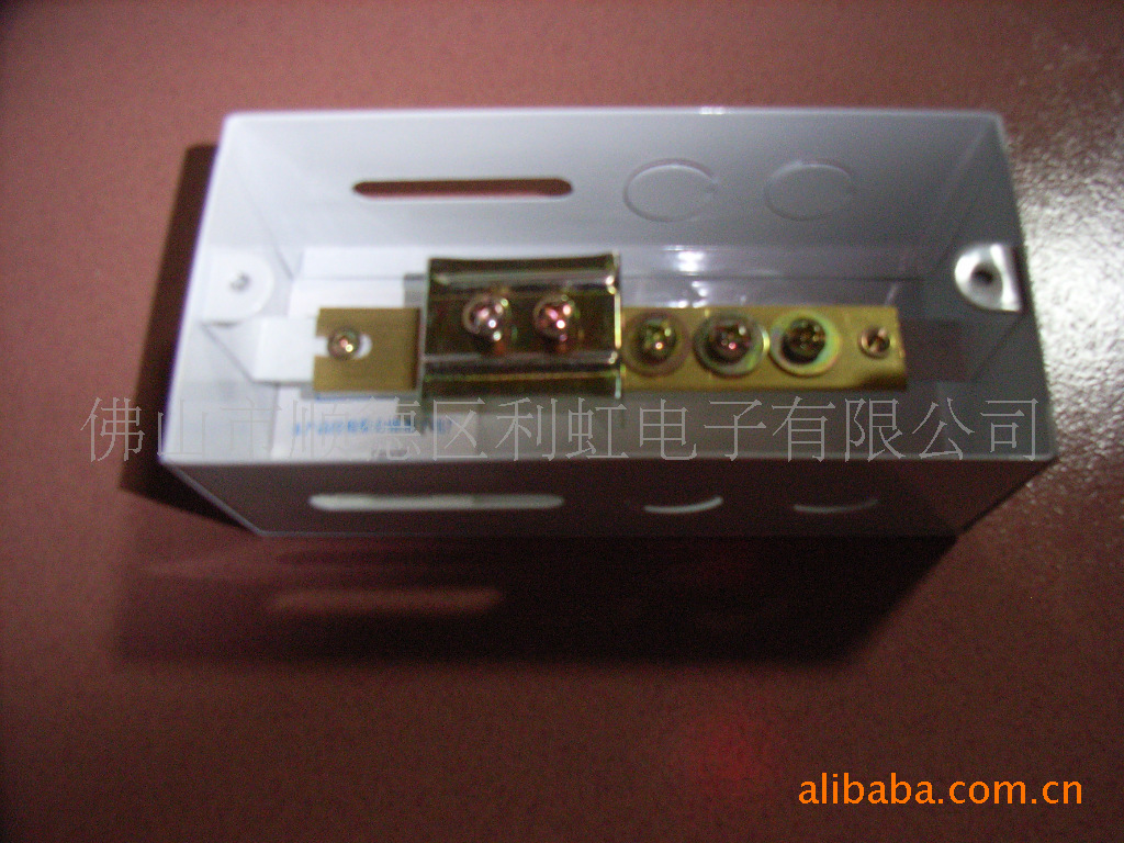 \"RIMG0011\"